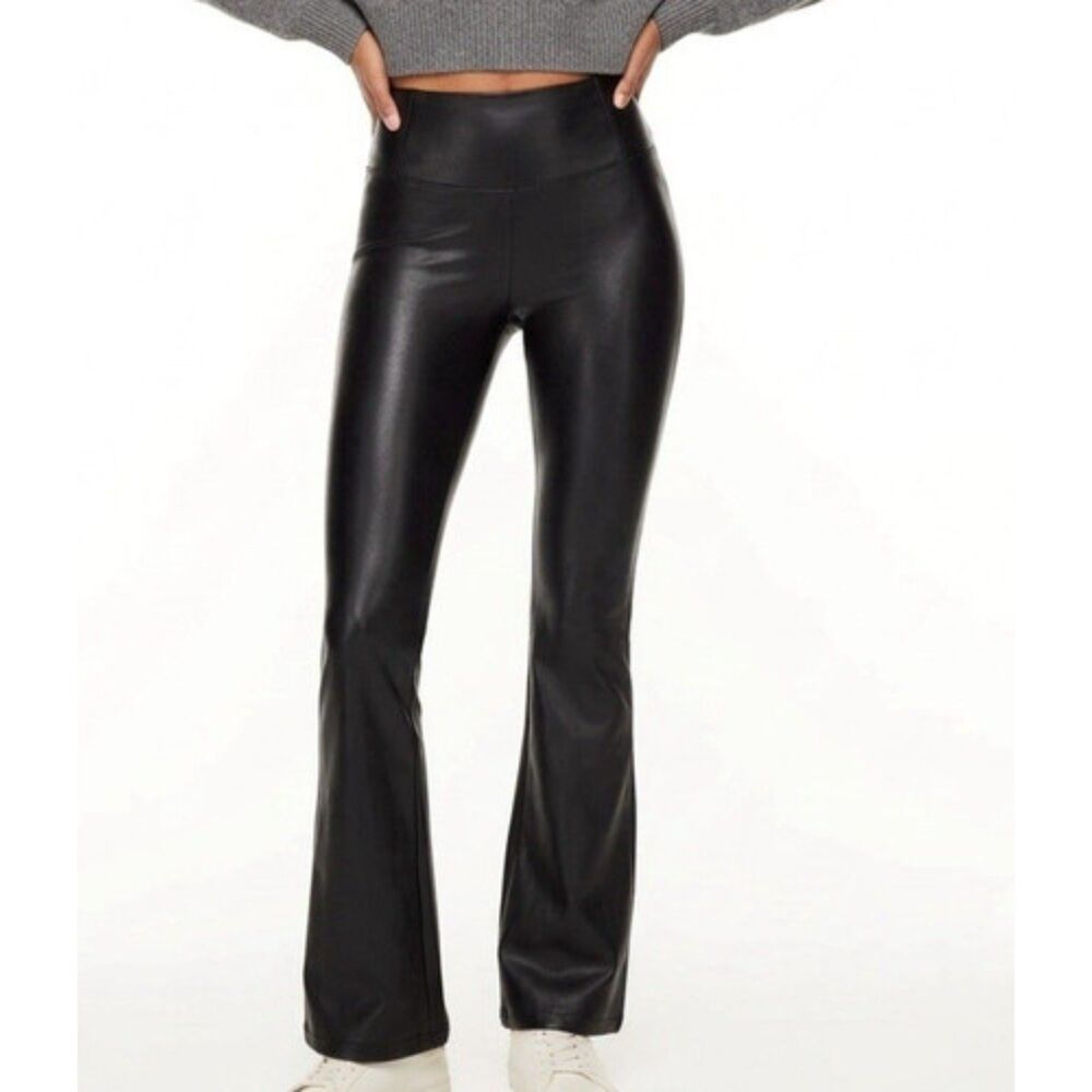 Wilfred Free Aritzia Daria Flare Legging Womens L Vegan Leather High Rise New